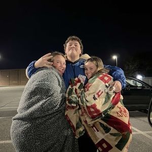 Meet your Posher, Chloe